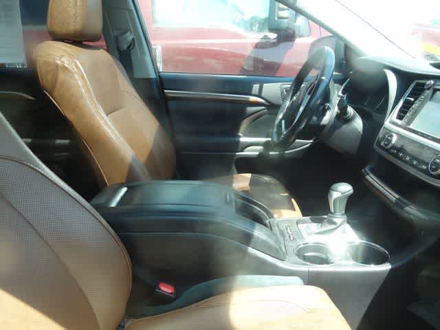 2017 Toyota Highlander Hybrid Limited Platinum