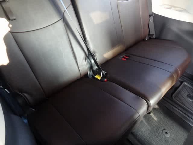 2023 Toyota Sienna Platinum