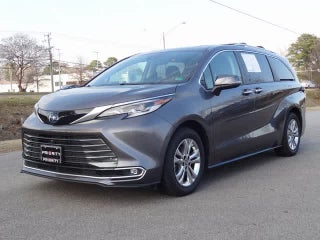 2023 Toyota Sienna Platinum