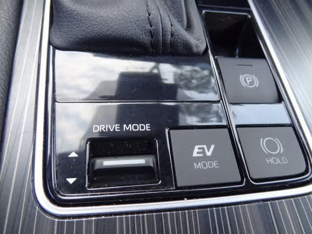 2023 Toyota Sienna Platinum