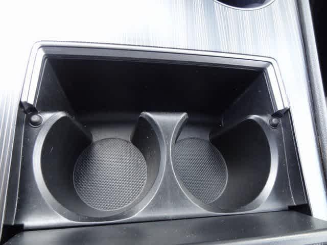 2023 Toyota Sienna Platinum