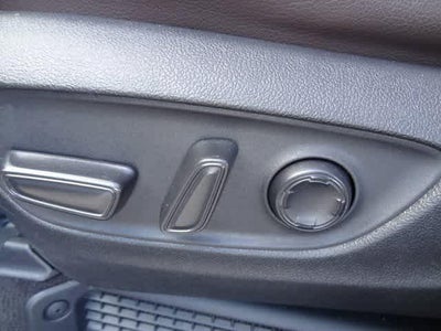 2023 Toyota Sienna Platinum