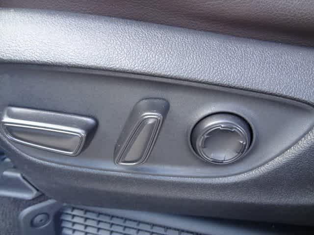 2023 Toyota Sienna Platinum