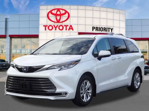2023 Toyota Sienna Platinum