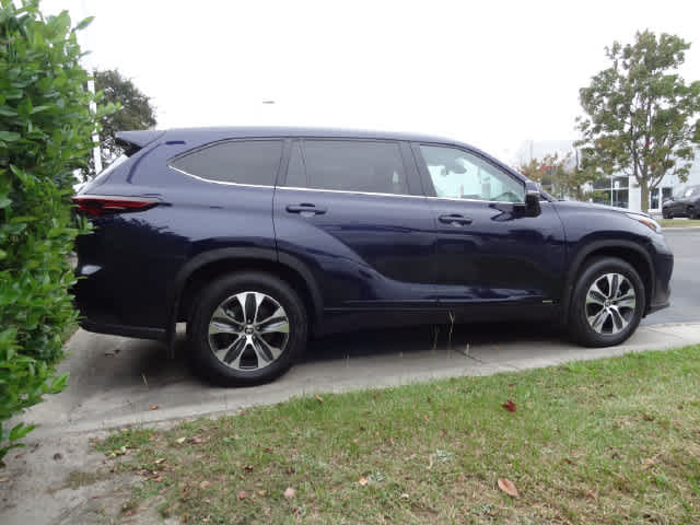 2026 Toyota Highlander Hybrid XLE