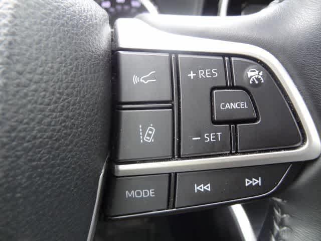2025 Toyota Highlander LE