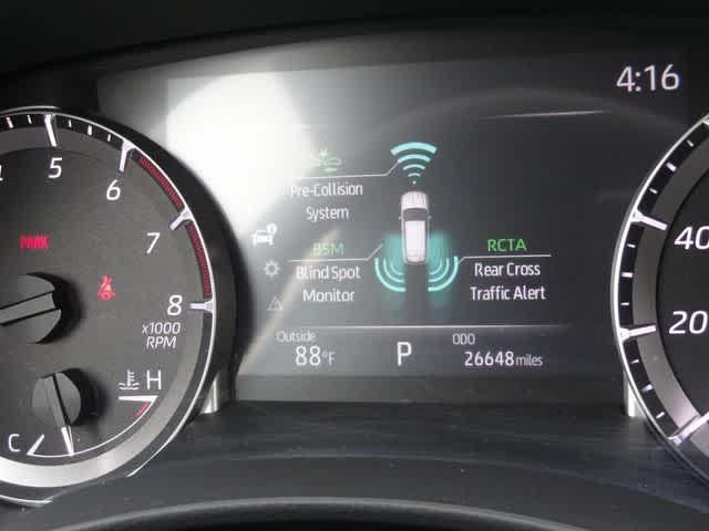 2025 Toyota Highlander LE