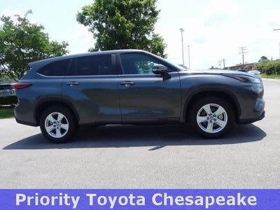 2023 Toyota Highlander LE