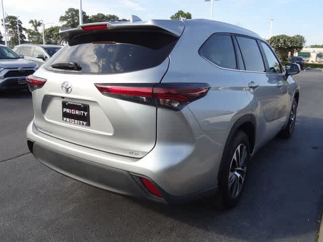 2025 Toyota Highlander XLE