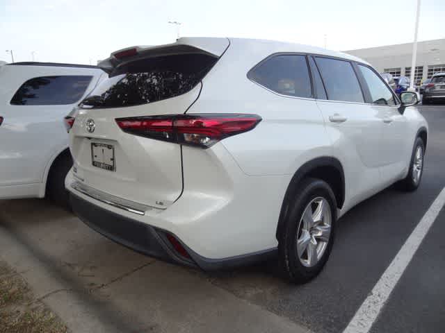 2023 Toyota Highlander LE