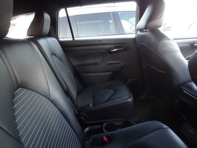 2025 Toyota Highlander XSE