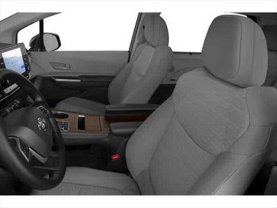 2023 Toyota Sienna LE