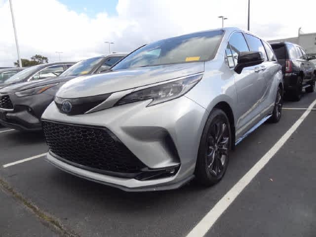 2024 Toyota Sienna XSE