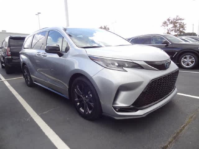2024 Toyota Sienna XSE
