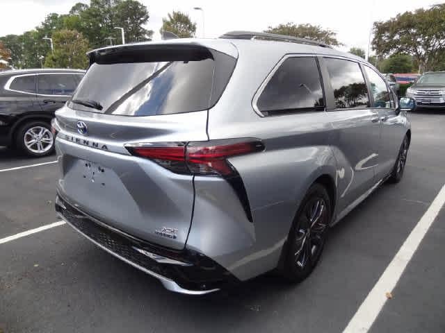 2024 Toyota Sienna XSE