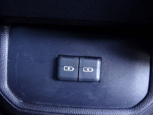 2023 Toyota Highlander Hybrid LE