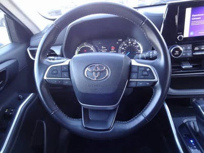 2023 Toyota Highlander Hybrid LE