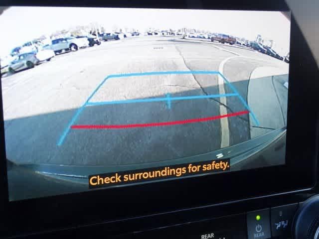 2023 Toyota Highlander Hybrid LE