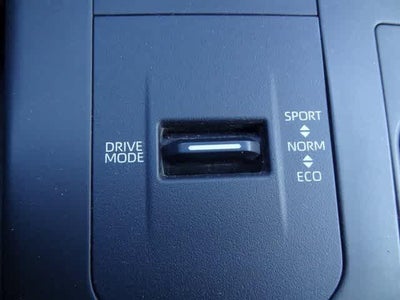 2023 Toyota Highlander Hybrid LE