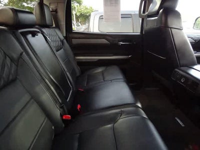2017 Toyota Tundra Platinum
