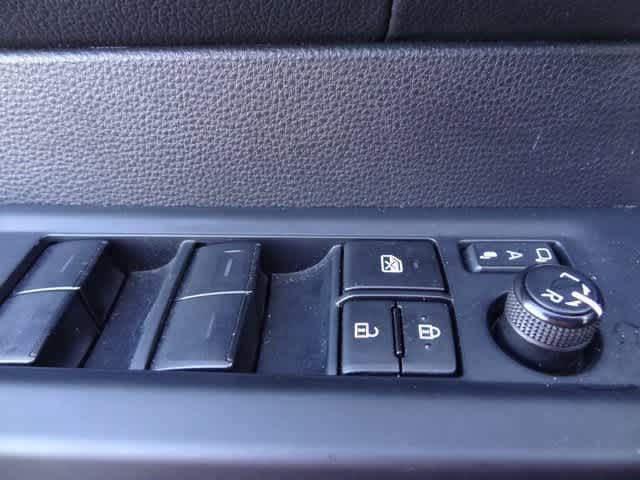 2023 Toyota Tundra Limited Hybrid