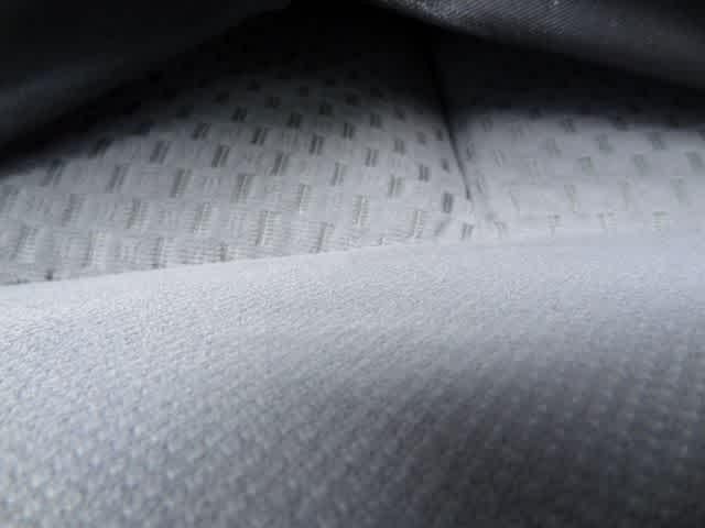 2010 Toyota Tundra Dbl 5.7L V8 6-Spd AT (Natl)