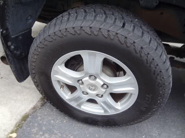 2010 Toyota Tundra Dbl 5.7L V8 6-Spd AT (Natl)