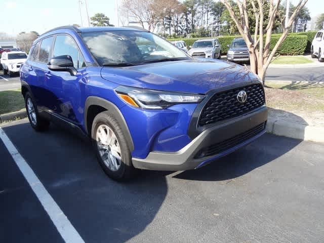 2025 Toyota Corolla Cross LE