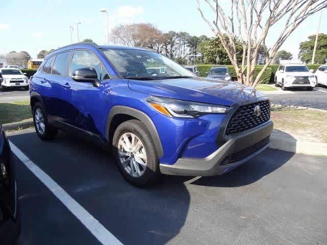 2025 Toyota Corolla Cross LE