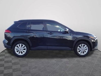 2025 Toyota Corolla Cross LE