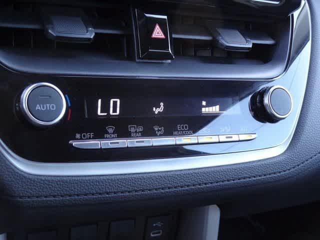 2025 Toyota Corolla Cross LE