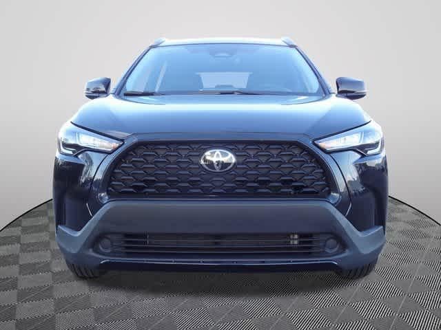2025 Toyota Corolla Cross LE