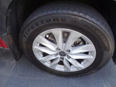 2022 Toyota Corolla Cross LE