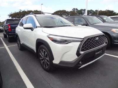 2024 Toyota Corolla Cross XLE