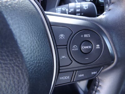 2025 Toyota Corolla Cross XLE