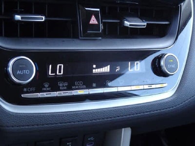 2025 Toyota Corolla Cross XLE