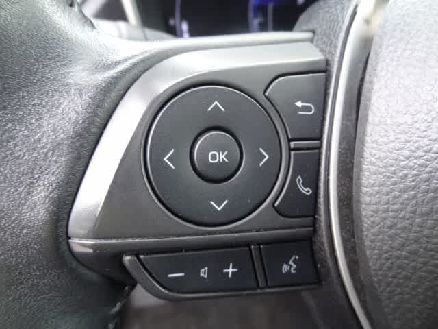 2025 Toyota Corolla Cross XLE