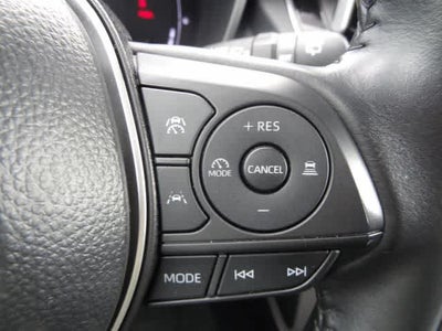 2025 Toyota Corolla Cross XLE