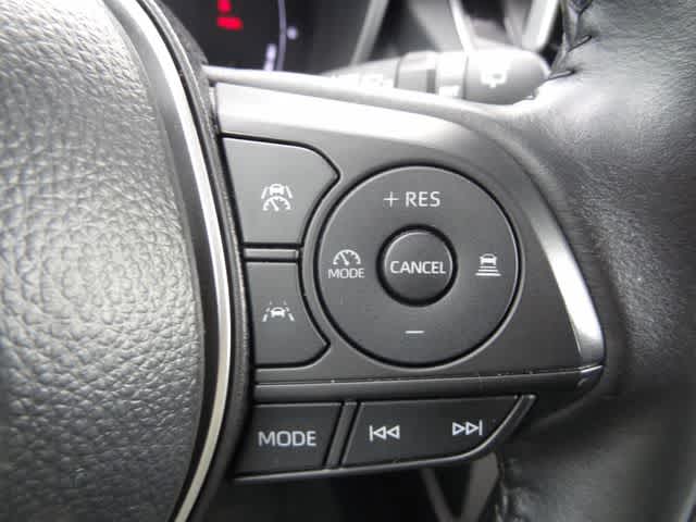 2025 Toyota Corolla Cross XLE