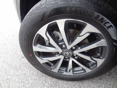 2025 Toyota Corolla Cross XLE