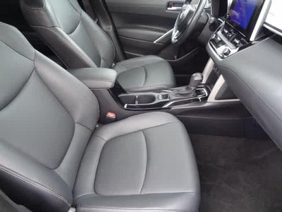 2025 Toyota Corolla Cross XLE