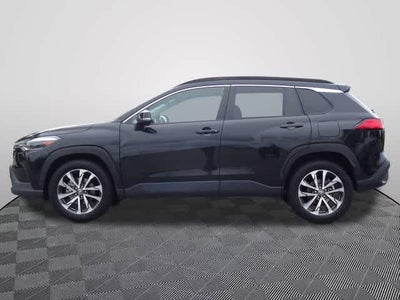 2025 Toyota Corolla Cross XLE