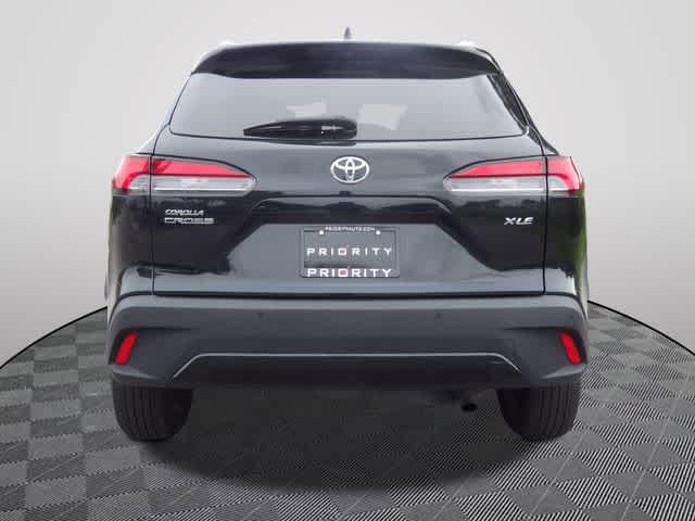 2025 Toyota Corolla Cross XLE