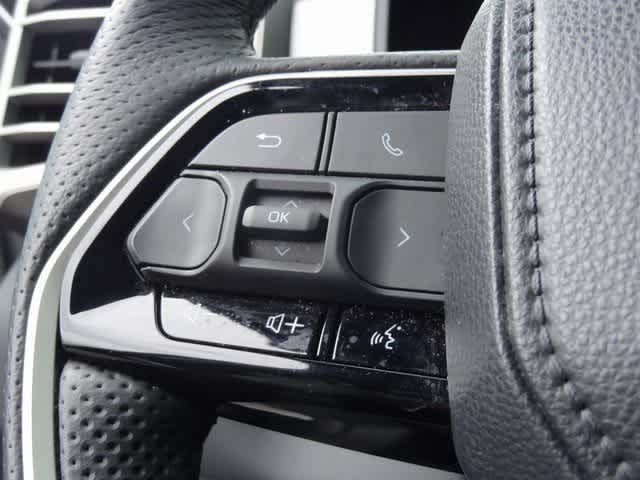 2023 Toyota Sequoia SR5