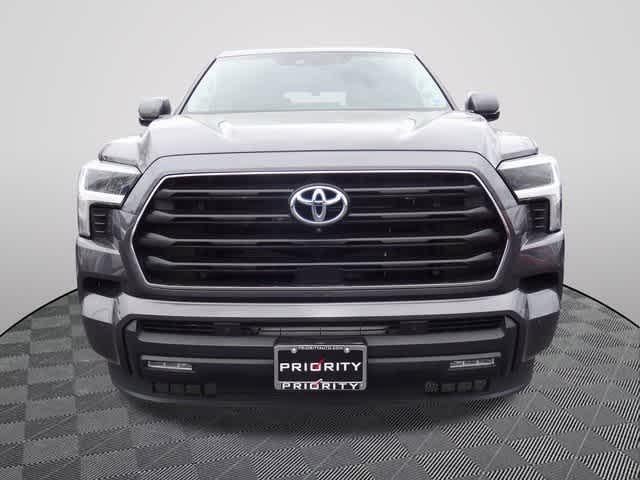 2023 Toyota Sequoia SR5