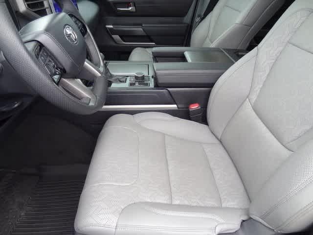 2023 Toyota Sequoia SR5