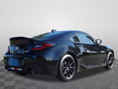 2025 Toyota GR86 Premium