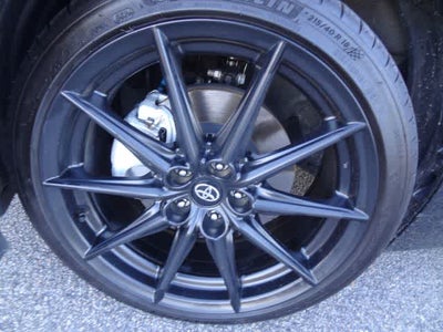 2025 Toyota GR86 Premium