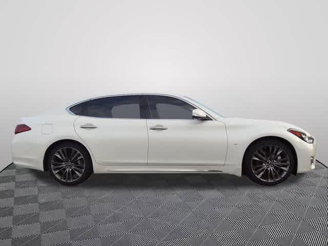 2018 INFINITI Q70L 3.7 LUXE