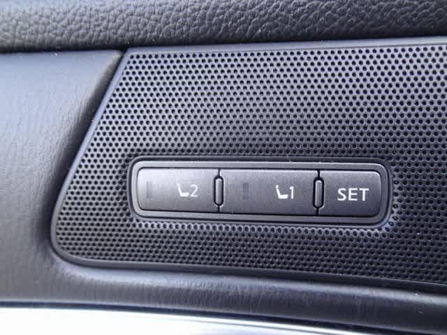 2018 INFINITI Q70L 3.7 LUXE